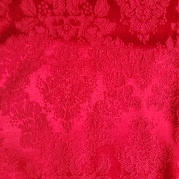 Red Damask Cloth Fabric Napkins Set of 6 - Picture 3 of 5